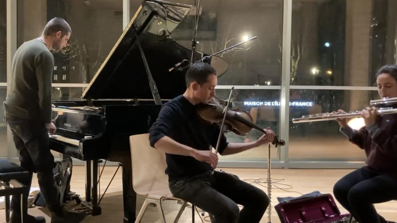 The trio Eden Loriot Tantanozi playing a concert at Maison de l'île de France in Paris  